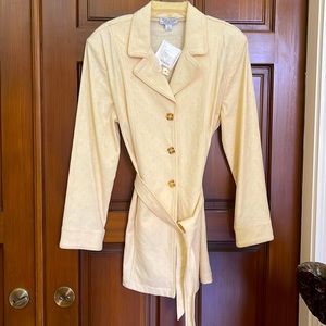 ST JOHN SPORT BY MARIE GRAY COAT SIZE LARGE.